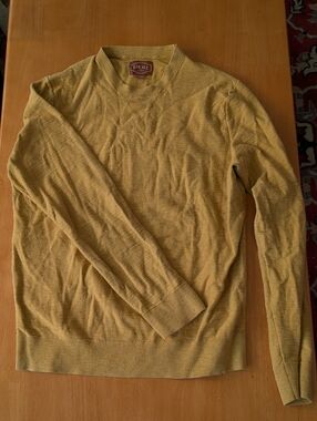 Red Ale Crewnwck Sweater
